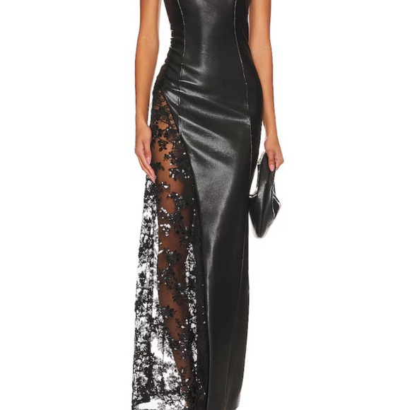 Alice + Olivia Dresses & Skirts - BNWT Alice + Olivia Black Maxi Dress with Lace Detail size 2